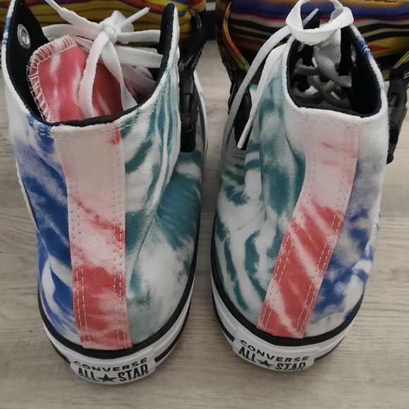 Converse Buckle Up Hi-Top Shoes - Picture 5 of 9